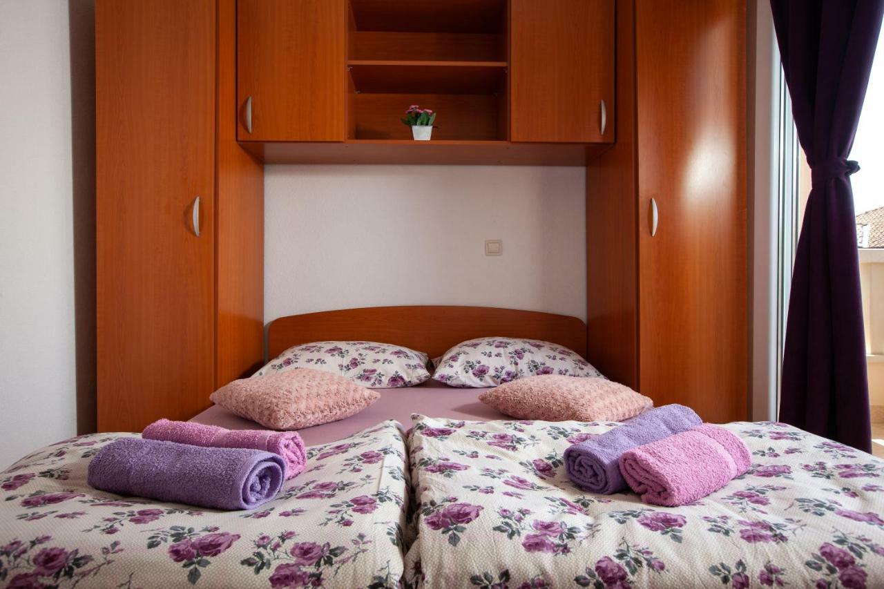 Apartament Anja *